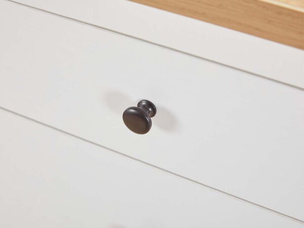 تسريحة مع مرآه الانا - ابيض وبني