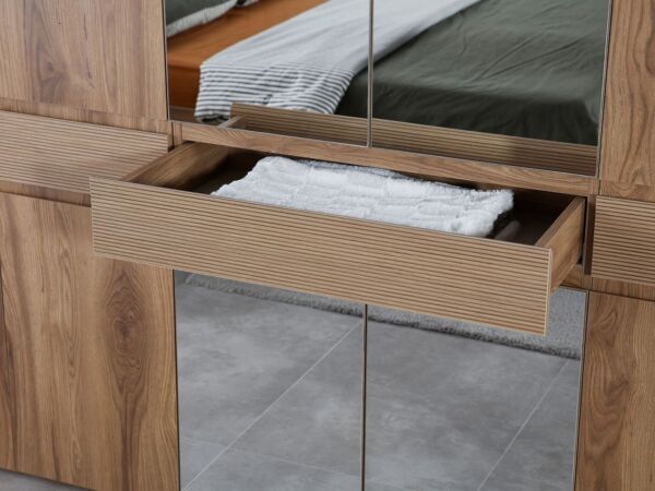 دولاب ملابس 6 ابواب أفونا