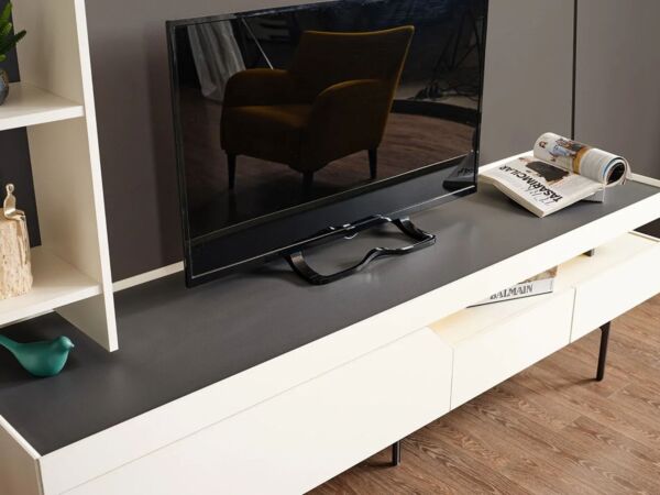 طاولة تلفزيون فورزا