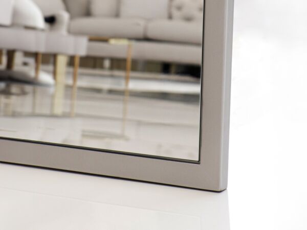 مرآه أرضية بإطار خشب لونا - فضي