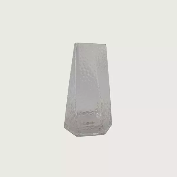 فازة زجاجية ريا