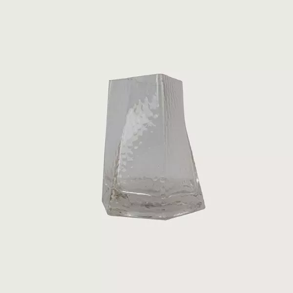 فازة زجاجية كاتري