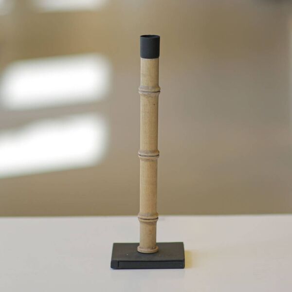 شمعدان خشبي اندري