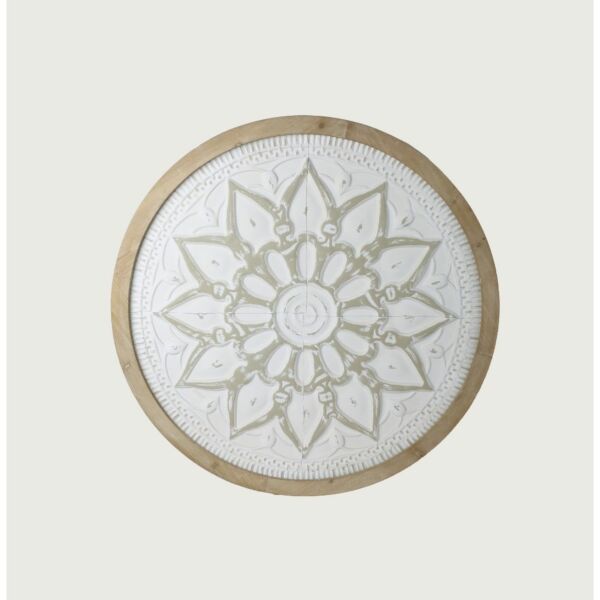 ديكور جداري مزخرف دائري