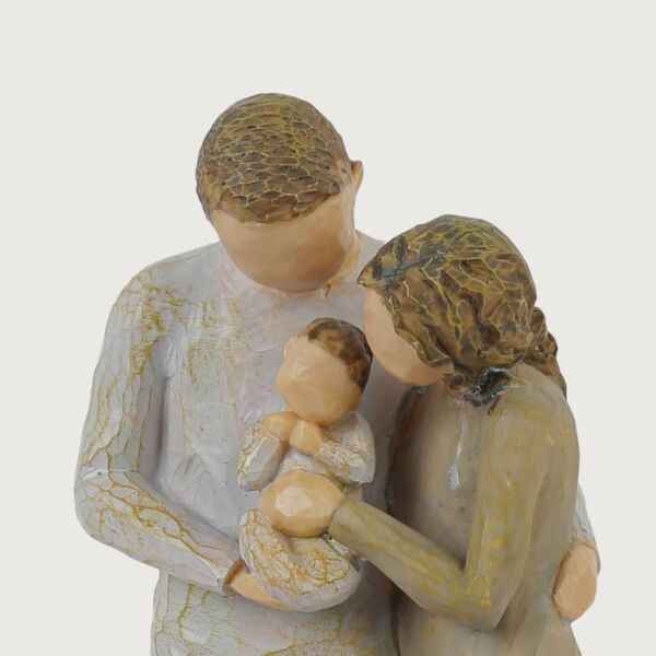 تحفة شكل عائلة