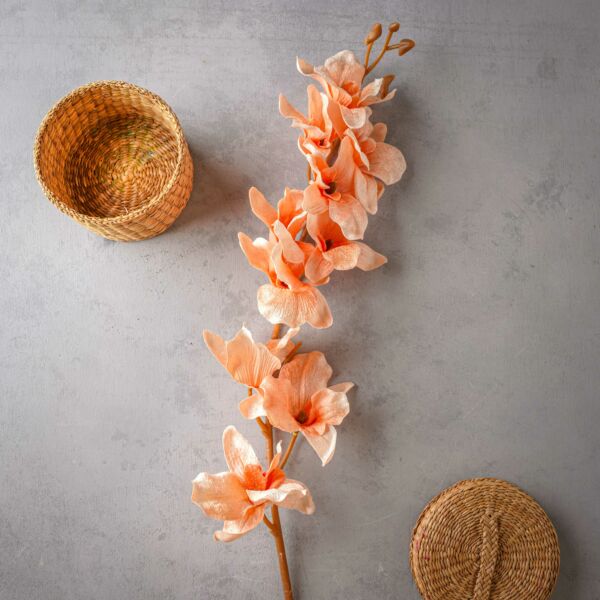 باقة ورد صناعي كورال - خزيري واخضر - 12 قطعة