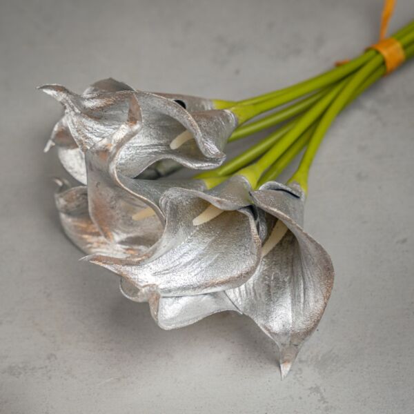 ورود صناعية كاي - رصاصي - 12 قطعة