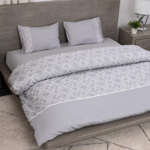 طقم مفرش سرير حجم ملكى 193×203 سم 4 قطع - بروسلز