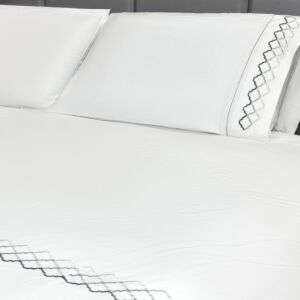 طقم غطاء سرير 200 غرزة 6 قطع واير - ابيض