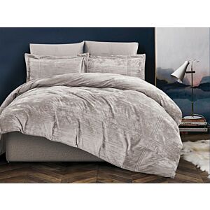 طقم لحاف فيليتو كينج مخمل سادة 6 قطع - بني فاتح