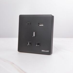 فيش ثنائي المنفذ USB - اسود