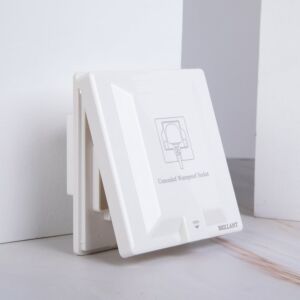 فيش ثلاثي مخفي بلاستيك - ابيض