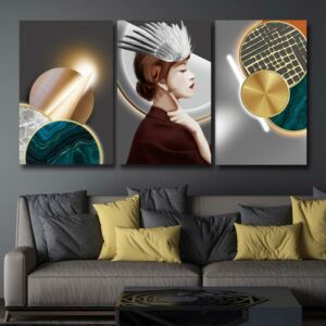 لوحة جدارية فنية بتصميم إمراة ميلينا - ثلاث قطع  - مقاس 120x60 سم