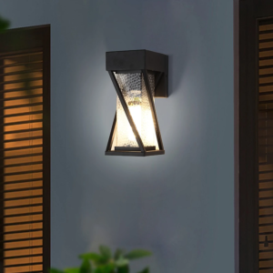 فانوس جداري اسود ساجتيريس