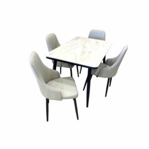 طاولة طعام ل 4 اشخاص جاردنز