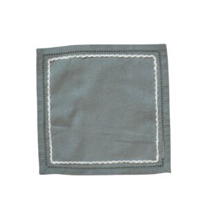 منديل طاولة مطرز رينو - اخضر ومتعدد الالوان