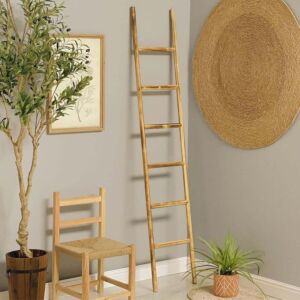 سلم خشب طبيعي ريكا