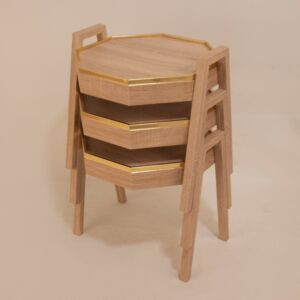 طقم طاولات خدمة خشبي لون بيج بلمسة ذهبية